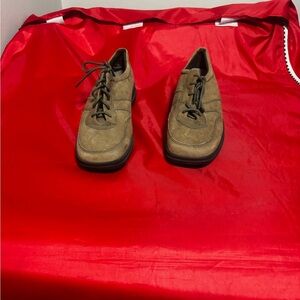 Men's Casual Suede Lace-Up Shoes in Brown